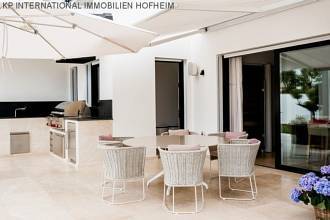 Thumbnail von ***VILLA IN STRAND-URBANISATION AN DER GOLDENEN MEILE IN MARBELLA***