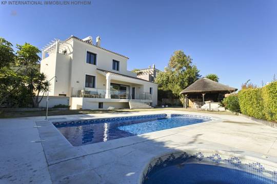 ***VILLA MIT MEERBLICK ZU VERKAUFEN VON MANILVA***