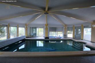 ***Marcolina Villa mit Meerblick, Außenpool und separater Schwimmhalle***