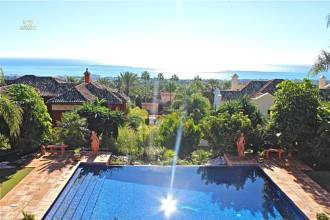 Thumbnail von Luxus-Villa in Sierra Blanca R2821757