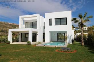 ***ENDE 2018!: MODERNE VILLA IN EL PARAISO ALTO IN BENAHAVIS***