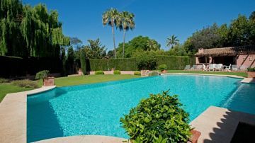 Thumbnail von Luxus-Villa in Guadalmina Baja R2753819