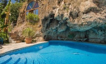 Thumbnail von Luxus-Villa in Alozaina R112020