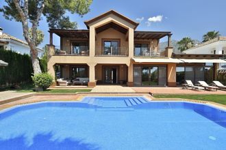 Luxus-Villa in Marbella R2647892 