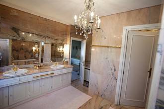 Thumbnail von Luxus-Villa in Benalmadena R2567713