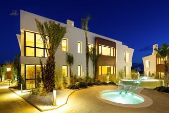 Thumbnail von Luxus-Wohnung in Sierra Blanca R2760761