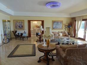 Thumbnail von Luxus-Villa in Sierra Blanca R2270714