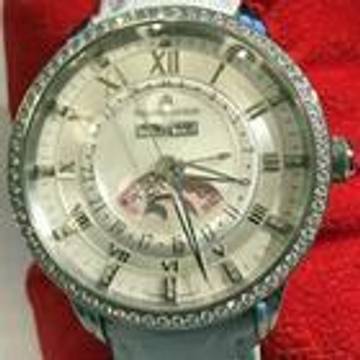 Maurice Lacroix Masterpiece Phases de Lune MP6428-SD501-17E </h1>