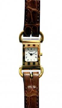 Pequinet 750 Gelbgold UVP 4.270,00 EUR