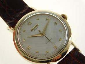  Universal Genève 18 Kt Gold Bumper Hammerautomatik im original Zustand </h1> 