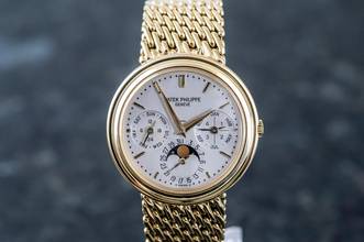 Thumbnail von Patek Philippe Perpetual Calendar Reference 3945J | 18k Yellowgold | 3940 with Gold Bracelet