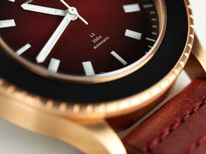 Thumbnail von Maurice de Mauriac L2 Bronze Deep Red optional Deep green Deep blue Deep brown