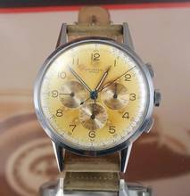  Universal Genève Compax Oversize 46mm Compax Chronograph with amazing patina mint rare vintage Pilot 