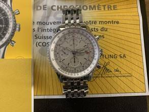 Breitling Navitimer World