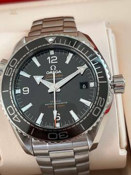 Omega Seamaster Planet Ocean 2023 neu mit Mehrwertsteuer
