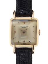  Universal Ladies Wristwatch </h1> 