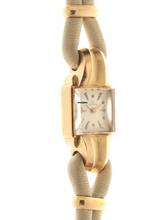 Thumbnail von Omega Ladies manual wind Wristwatch </h1>