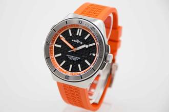 Thumbnail von Fortis Marinemaster M-44 Amber Orange Chronometer </h1>