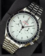 Thumbnail von Omega Speedmaster Professional Moonwatch 310.30.42.50.04.001 White Unworn/New Condition Full Set 4-2026