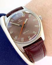  Omega Genève Vintage ref 135041 Purple Blue Dial Orange Hand 135041 