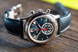 Thumbnail von Patek Philippe Annual Calendar Chronograph Annual Calendar | 5960G | Full Set 2022 | blue dial | White gold