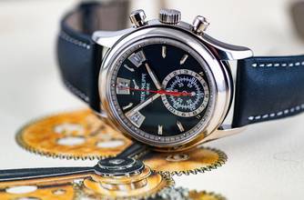 Thumbnail von Patek Philippe Annual Calendar Chronograph Annual Calendar | 5960G | Full Set 2022 | blue dial | White gold
