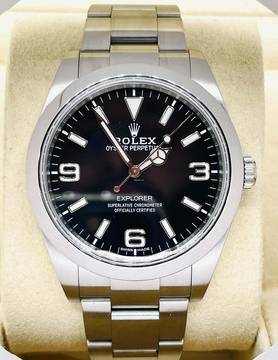  Rolex Explorer Black Dial 39mm 214270 Full Set Box&papers 2016 Top Condition Discontinued First buying receipt +Service Invoice (Rolex AD Dallinger) 