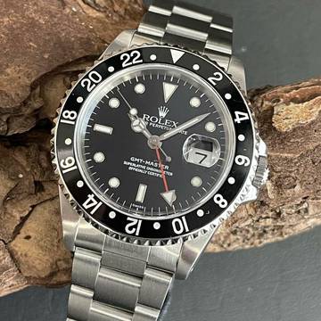  Rolex GMT-Master SWISS ONLY DIAL - FULL SET - Ref. 16700  
