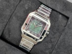 Thumbnail von Cartier Santos de Cartier WSSA0061 - Medium - Green Dial Unworn/New Condition - Full Set 5/2026