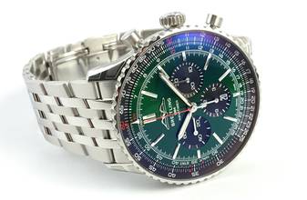Thumbnail von Breitling Navitimer 1 B01 Chronograph 46 Green Full Set / New Watch