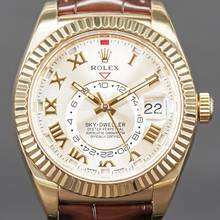  Rolex Sky-Dweller Silver Roman Dial Gelbgold 2015 LC EU 