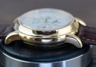 Thumbnail von Patek Philippe Perpetual Calendar Chronograph 3970EJ | 3. Series | Full Set | sealed | PP Service July 26