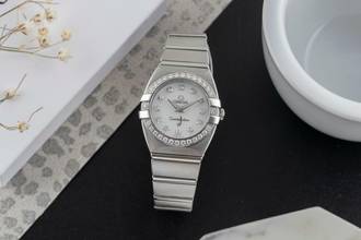  Omega Constellation Double Eagle MOP Diamanten Stahl Damenuhr Ref. 1589.75.00  