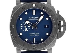  Panerai Submersible QuarantaQuattro Carbotech Ref.PAM01232 2024 Full Set Ungetragen 