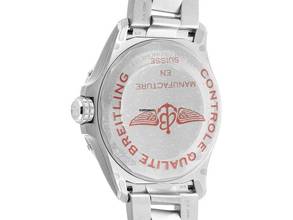 Thumbnail von Breitling Avenger Ref.A17328101L1A1 2024 Full Set Ungetragen