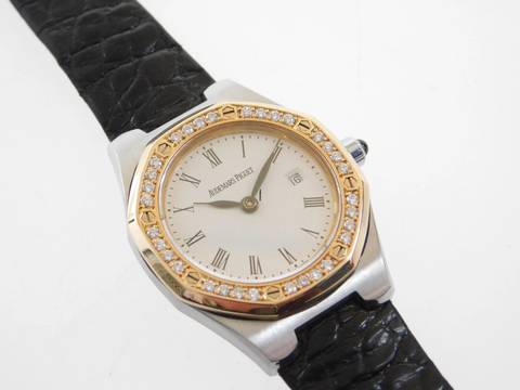  Audemars Piguet Royal Oak Medium mit original Brillantbesatz Stahl Gold Datum 28 mm Faltschließe </h1> 