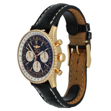  Breitling Navitimer 01 Chronograph 18K Rose Gold Full Set RB012012  