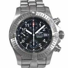  Breitling Avenger Chronograph Ref. E13360-308 </h1> 