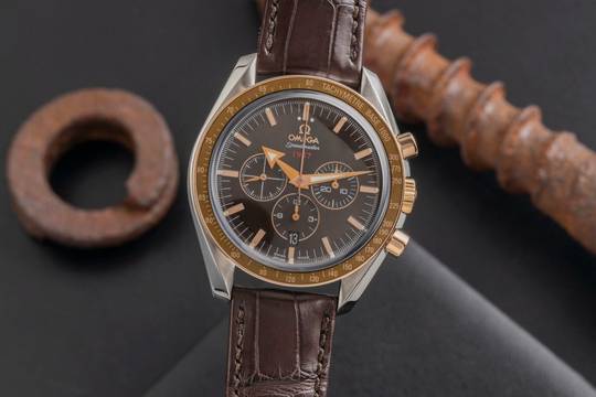  Omega Speedmaster Broad Arrow Chronograph Stahl / Gold Ref. 321.93.42.50.13.001  
