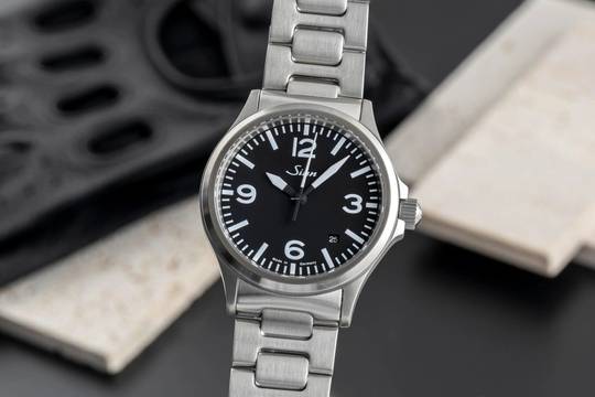  Sinn 556 Edelstahl Automatik Herrenuhr Ref. 556A Box & Papiere 2018  