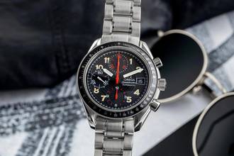  Omega Speedmaster Racing Red Hands Stahl Automatik Herrenuhr Ref. 3813.53.00  