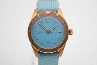  Oris Divers Sixty Five Cotton Candy Blue Tiffany Dial Fullset aus 2025 