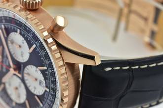  Breitling Navitimer 1 B01 43mm RB0138211B1P1 Deployant 18k Rose Gold 