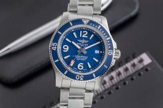  Breitling Superocean Stahl Automatik Herrenuhr Ref. A17367D81C1A2 Papiere 2021 