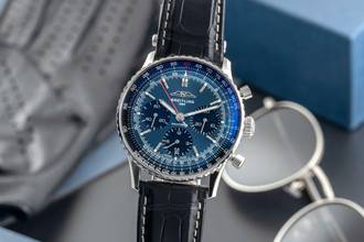  Breitling Navitimer 01 Chronograph 41 Automatik Ref AB0139241C1P1 B&P 