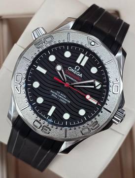 Omega Seamaster Diver 300 M 'Nekton' 210.32.42.20.01.002 Master Chronometer Diver Like New Condition 98% Full Set 5/2025 