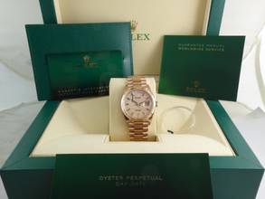 Thumbnail von Rolex Day-Date Rainbow Pave Diamond Dial with all stickers
