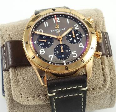  Breitling Classic Avi Chronograph 42 P-51 Mustang Rosegold Unworn Box+Papers 