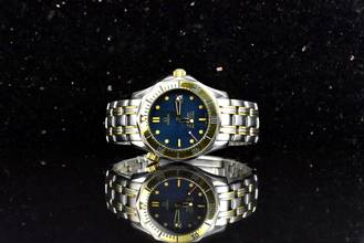  Omega Seamaster Diver 300 M Professional Stahl / Gold 2362.80 Blue Dial - Medium Size 