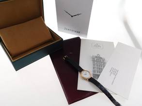 Thumbnail von Patek Philippe Calatrava 4819 18 Karat Gelbgold 25 mm mit Zubehör im original Zustand